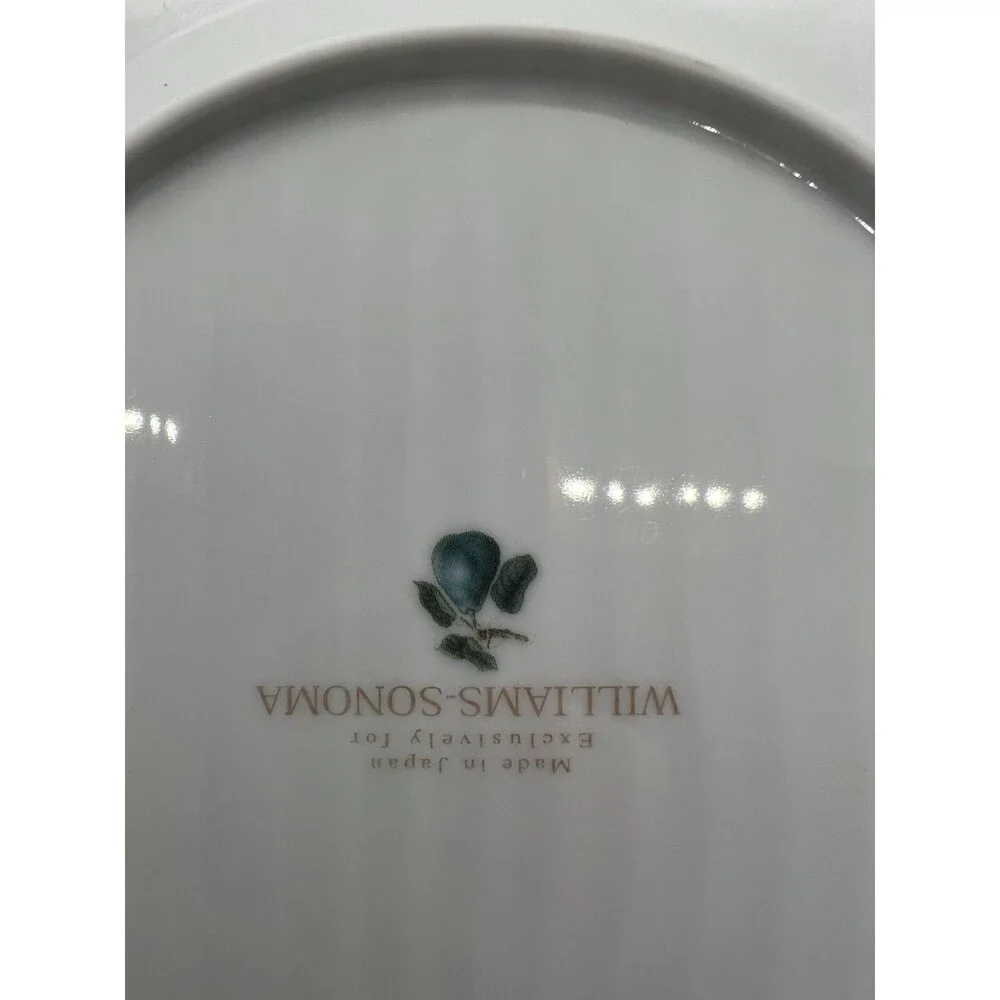 WILLIAMS SONOMA plates Pear Salad Accent Green Gold Rim 8 1/4